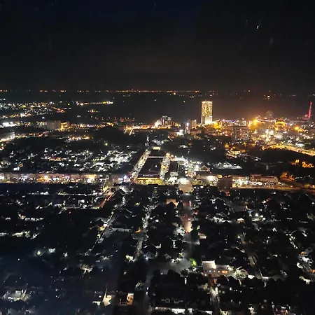 Comodo Apartemen Pollux Habibie Rooftop-Seaview Batam Exterior photo